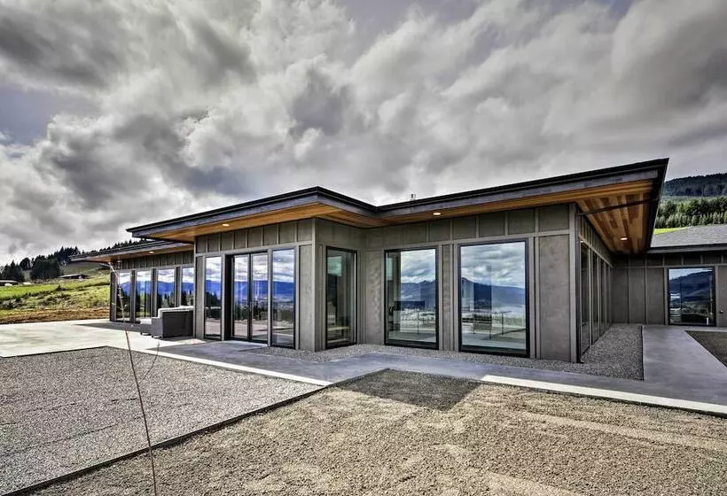 Luxury Home W/views   5 Min To Columbia River