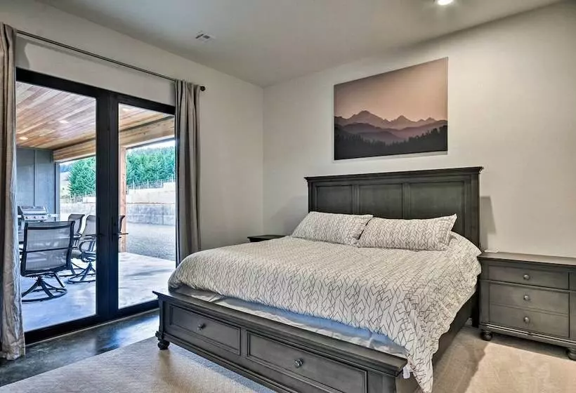 Luxury Home W/views   5 Min To Columbia River