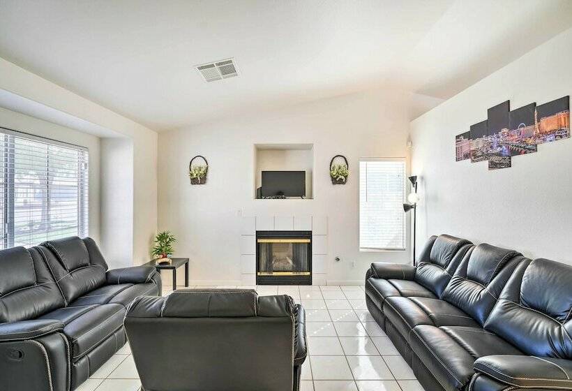North Las Vegas Home W/ Yard, 7 Mi To Dtwn!