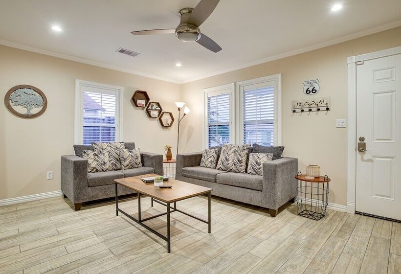 Pet Friendly Galveston Cottage < 1 Mi To Beach!