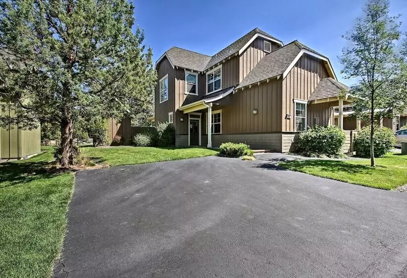 Redmond House W/ Community Amenities Access