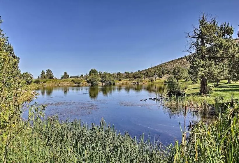 Redmond House W/ Community Amenities Access