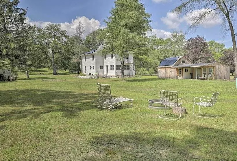 Spacious & Modern Ashley Falls Home On 1 Acre