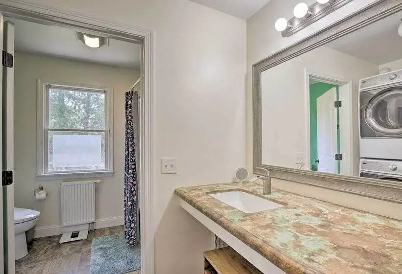 Spacious & Modern Ashley Falls Home On 1 Acre