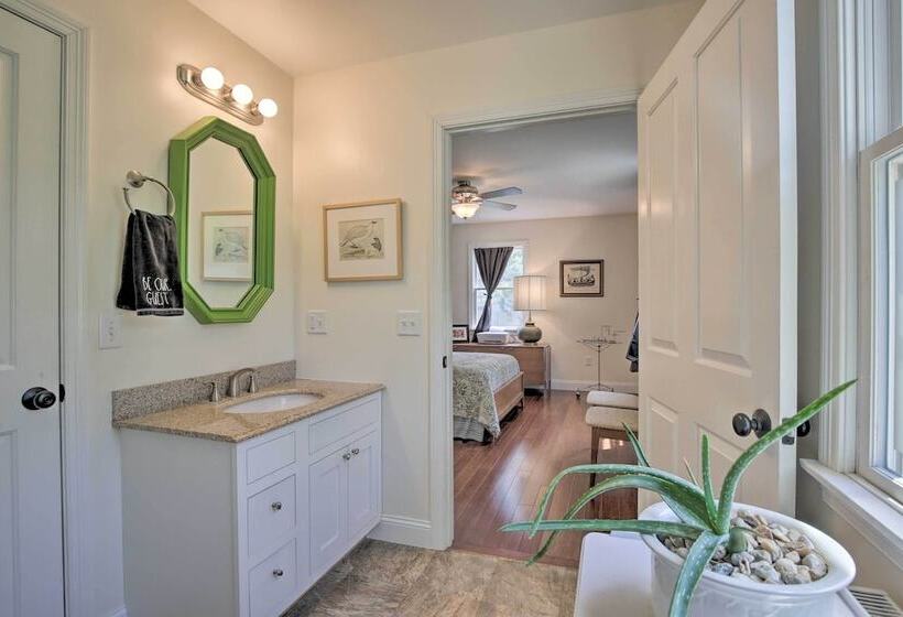 Spacious & Modern Ashley Falls Home On 1 Acre