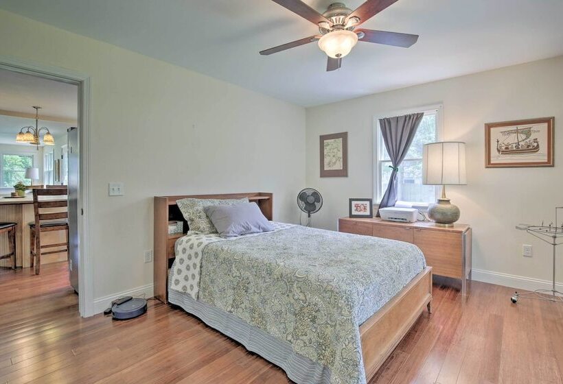 Spacious & Modern Ashley Falls Home On 1 Acre