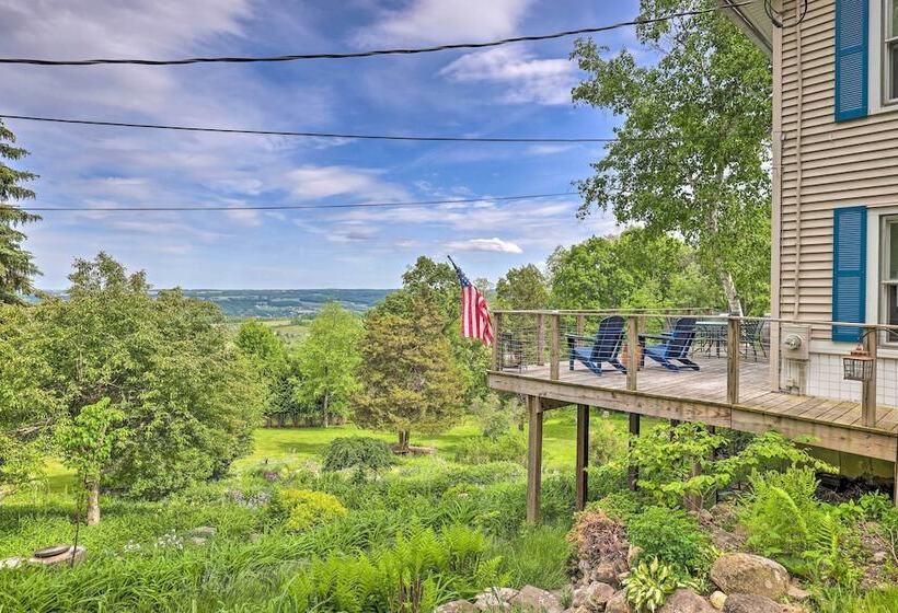 Spectacular Views W/ Deck, Fire Pit, & Game Room!