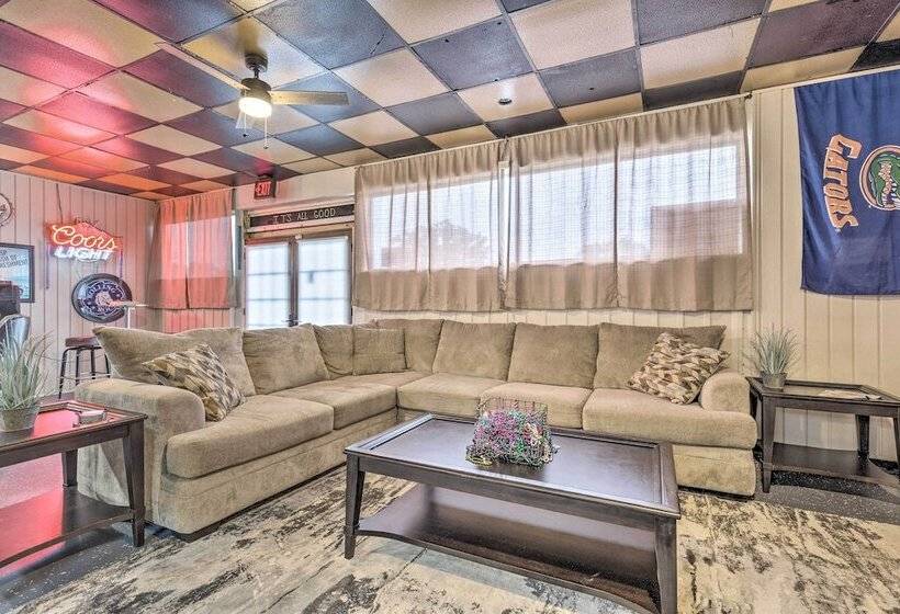 The Float Yard Pensacola Home W/ Pool Table