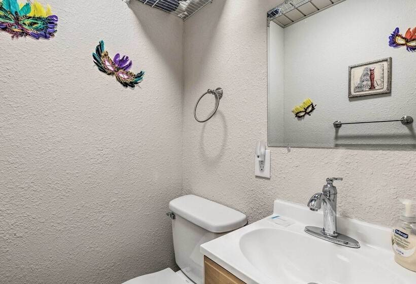 The Float Yard Pensacola Home W/ Pool Table