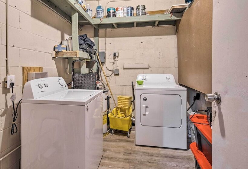 The Float Yard Pensacola Home W/ Pool Table