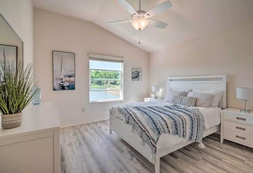 The Villages Retreat W/ Lanai & Lake Views!