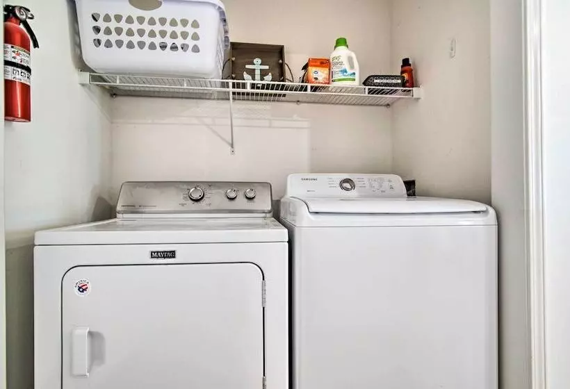 Updated Falmouth Family Home ~ 2 Mi To Beach!