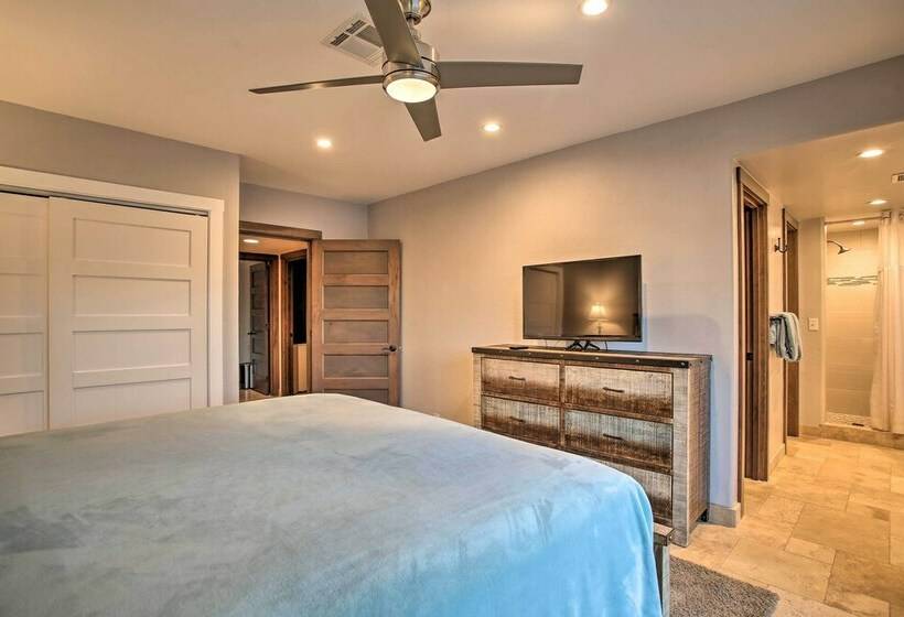 Indian Wells Retreat W/ Pool, Near Tennis Garden