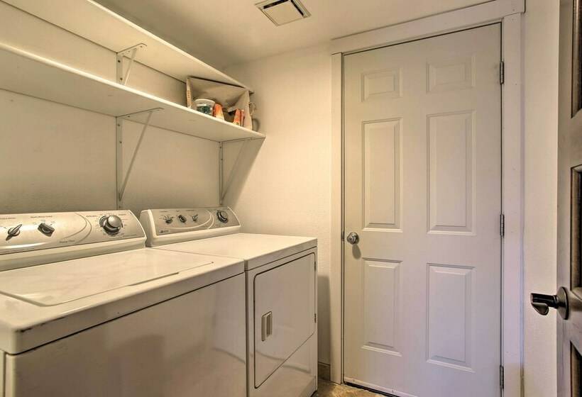 Indian Wells Retreat W/ Pool, Near Tennis Garden