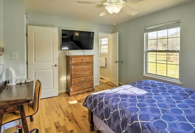 Bristol Home 3 Mi To State Street!