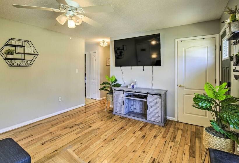 Bristol Home 3 Mi To State Street!