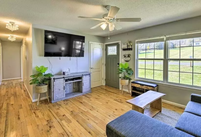 Bristol Home 3 Mi To State Street!