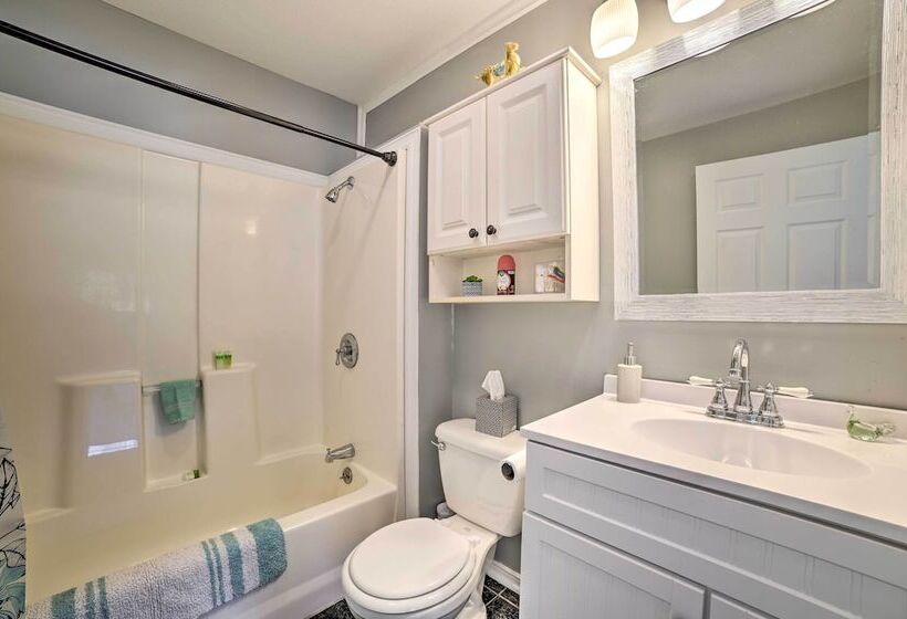 Pet Friendly Frederic Home: All Season Adventure!