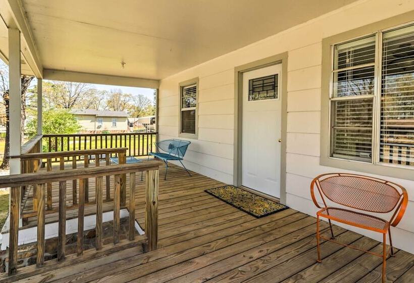Charming Home W/ Porch: Walk To Greers Ferry Lake!