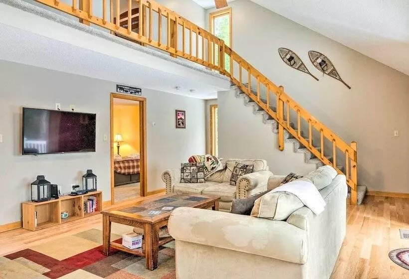 Mountain View House In Campton Close To Skiing!