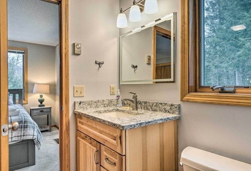 Mountain View House In Campton Close To Skiing!