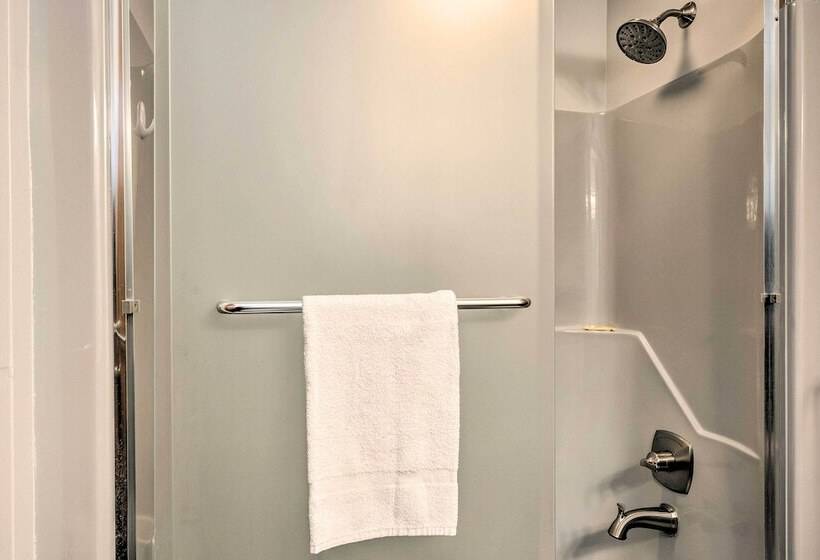 Mountain View House In Campton Close To Skiing!