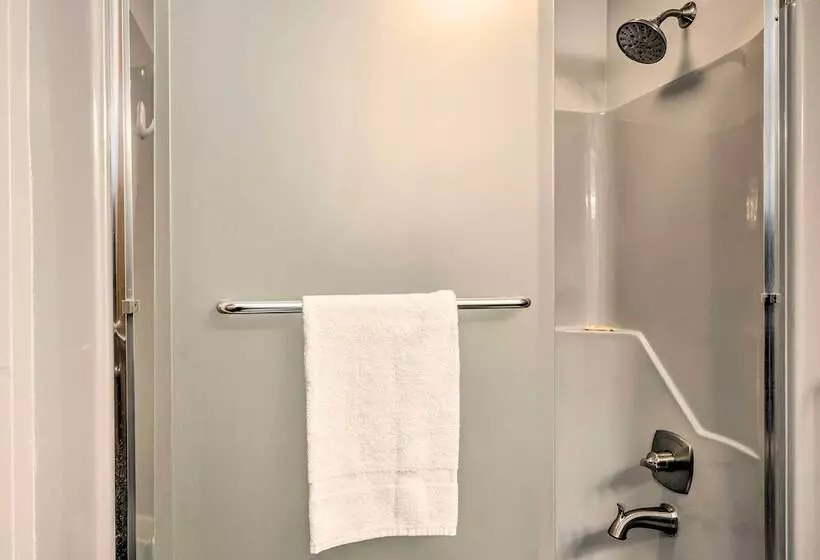 Mountain View House In Campton Close To Skiing!