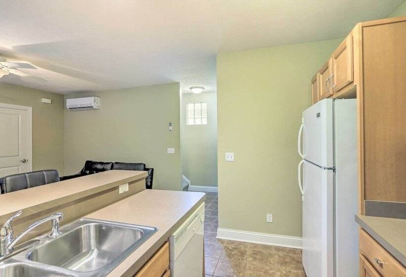 ~ 2 Mi To Downtown Cozy Cleveland Unit