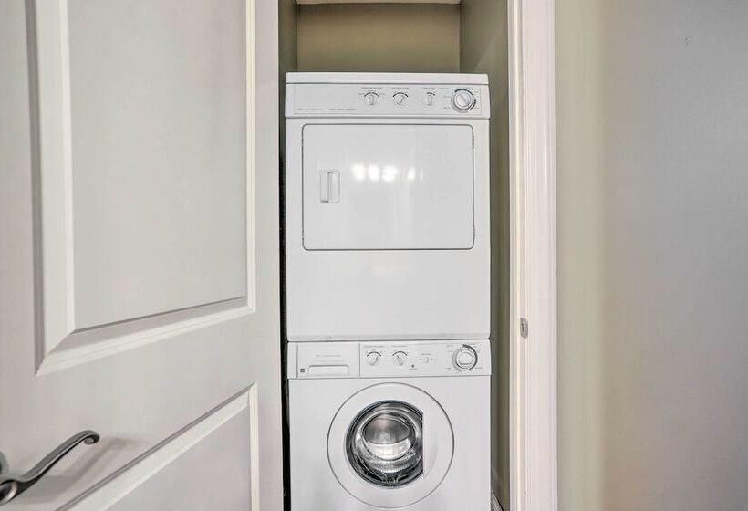 ~ 2 Mi To Downtown Cozy Cleveland Unit