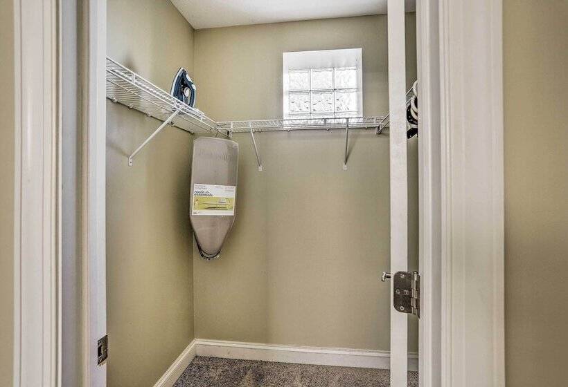 ~ 2 Mi To Downtown Cozy Cleveland Unit