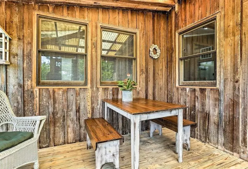 Cozy Hatteras Island Abode ~ 1 Mi To Frisco Beach!