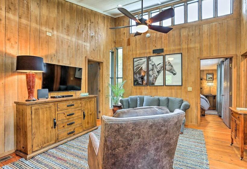 Cozy Hatteras Island Abode ~ 1 Mi To Frisco Beach!