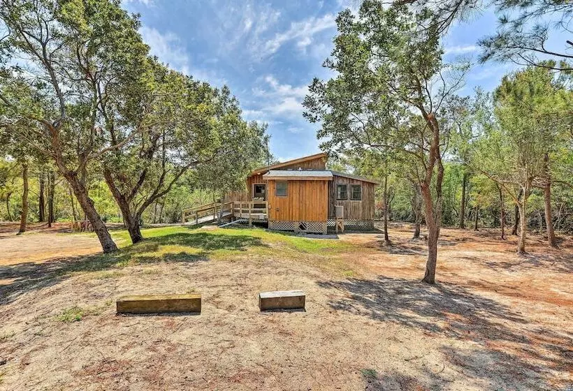 Cozy Hatteras Island Abode ~ 1 Mi To Frisco Beach!