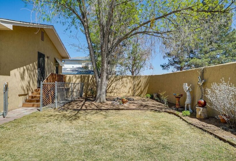 Cozy Las Cruces Home 2 Mi To New Mexico State!