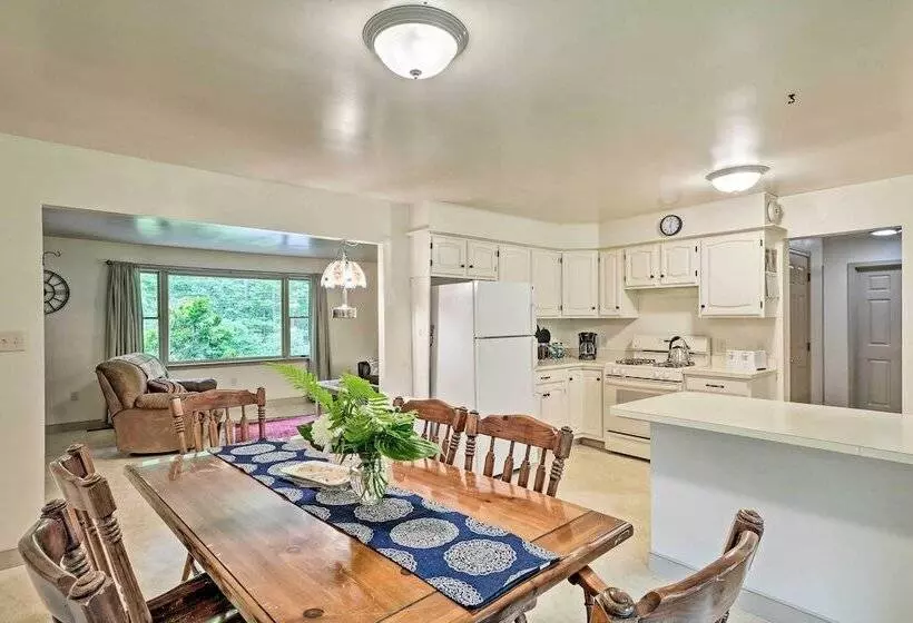 Family Home W/ Wifi, 14 Mi To Dutch Wonderland!