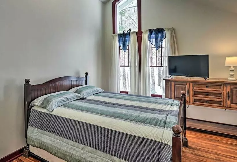 Forestport Home W/ Access To Otter Lake