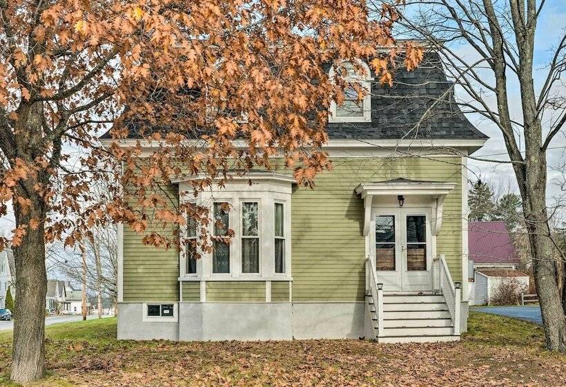 Downtown Lancaster French Victorian Gem!
