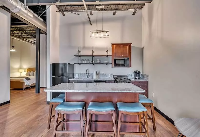 هتل The Brewer S Lofts Above Grand Strand Brewing