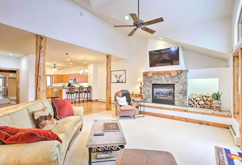 House W/ Hot Tub & Ac   Shuttle To Skiing!