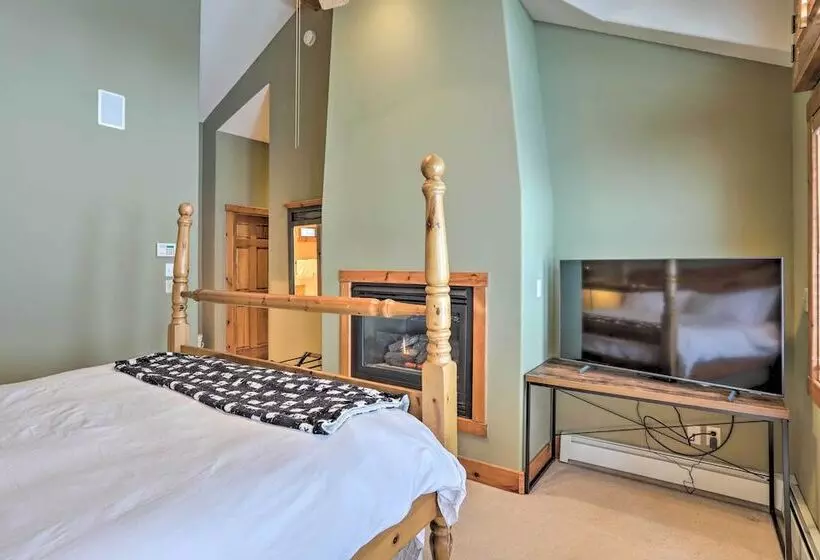 House W/ Hot Tub & Ac   Shuttle To Skiing!