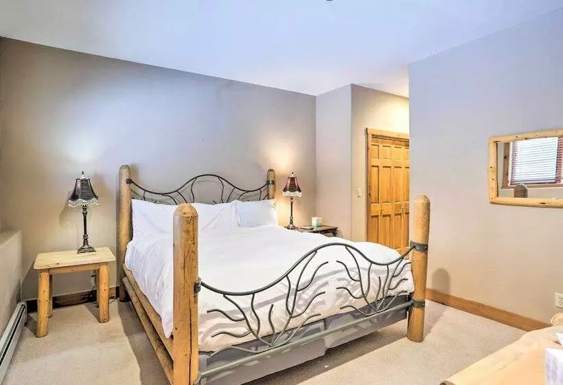 House W/ Hot Tub & Ac   Shuttle To Skiing!