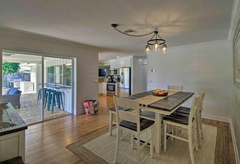 Coastal Getaway W/ Heated Pool: Walk To Beach!