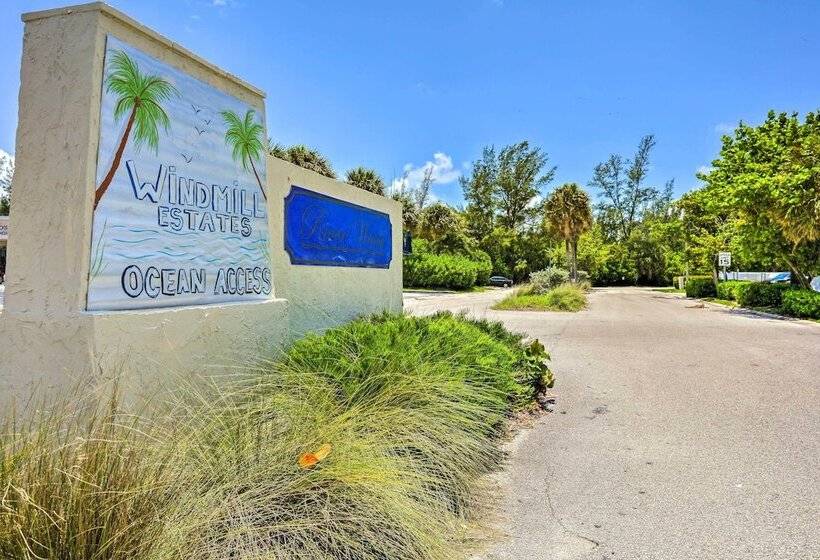 Ocean Access Jensen Beach Home: Dock & Lanai!