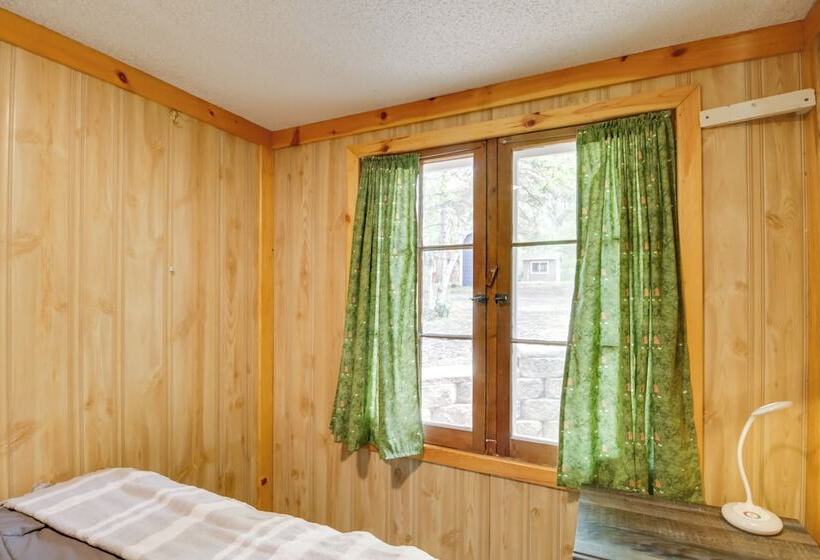 Lakefront Cabin W/ Deck, Games, & Views!