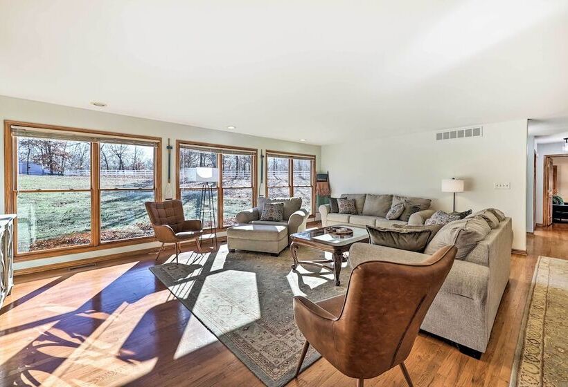 Shared Hot Tub, Pool & Dock: Lakefront Grove House