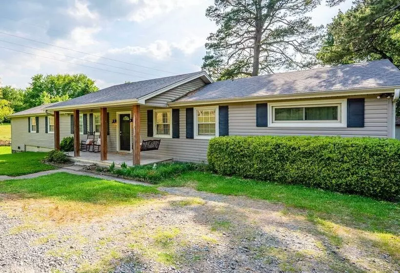 Little Rock Home < 2 Mi To Pinnacle Mountain!