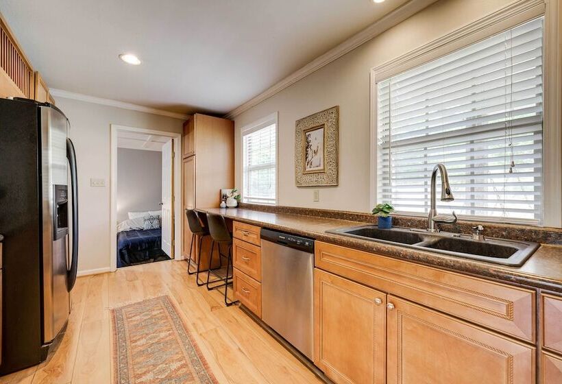 Little Rock Home < 2 Mi To Pinnacle Mountain!