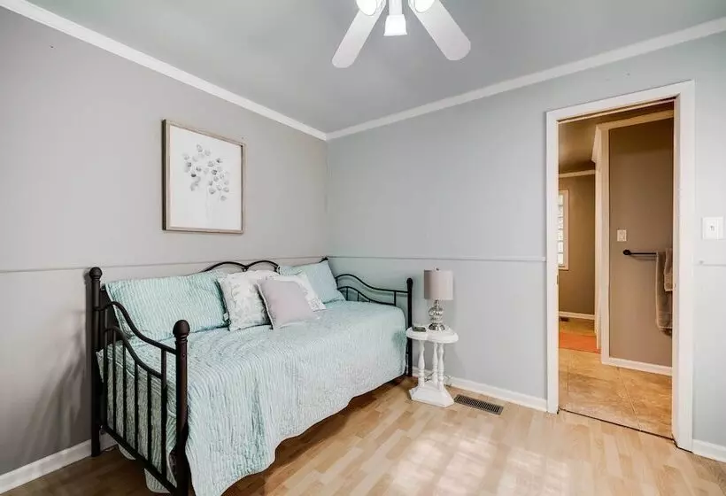 Little Rock Home < 2 Mi To Pinnacle Mountain!