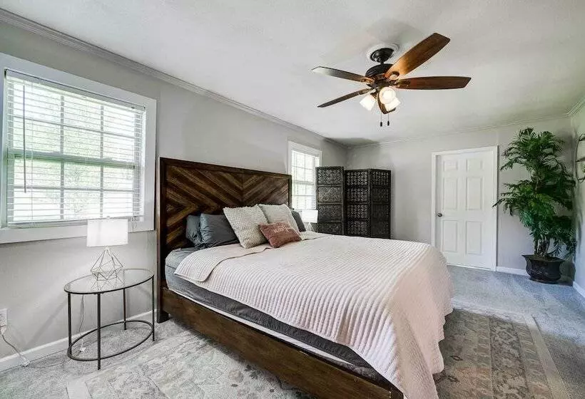 Little Rock Home < 2 Mi To Pinnacle Mountain!