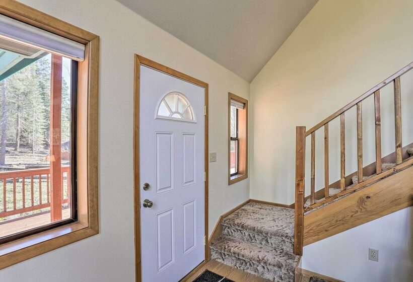 Mccloud Cabin W/ 3.5 Miles Of Private Hiking!